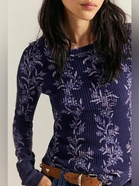 We The Free Pretty Little Thermal Floral Long-Sleeve Top - Navy XL NWT